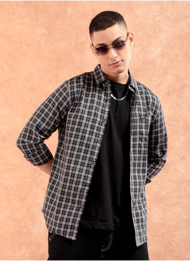 شركة المرآب الهندية Men Slim Fit Checkered Full Sleeves Spread Collar Casual Shirt