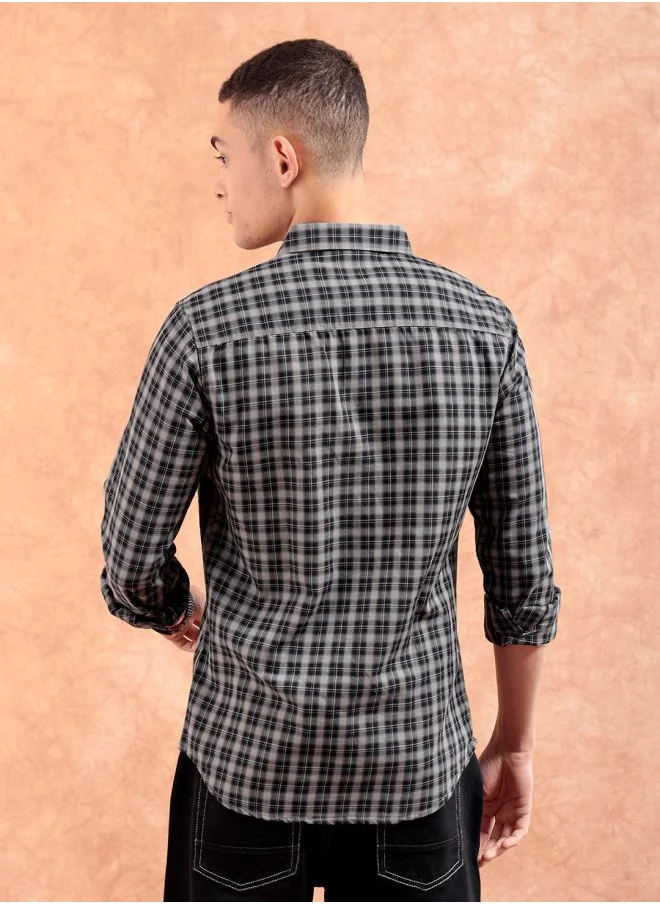 شركة المرآب الهندية Men Slim Fit Checkered Full Sleeves Spread Collar Casual Shirt