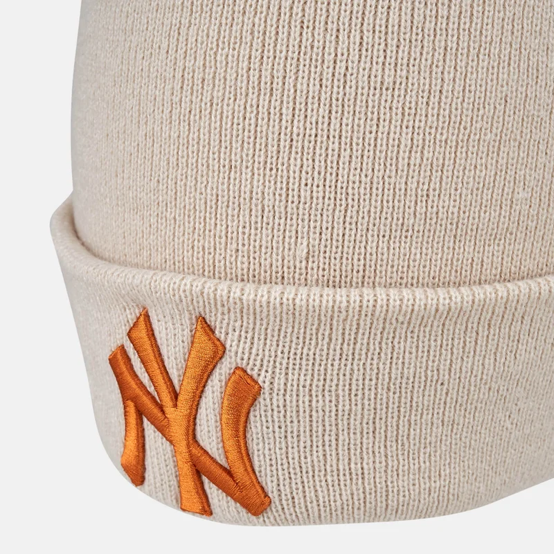 NEW ERA Beige Men's New York Yankees League Essential Cuff Beanie for Men | Best Price UAE