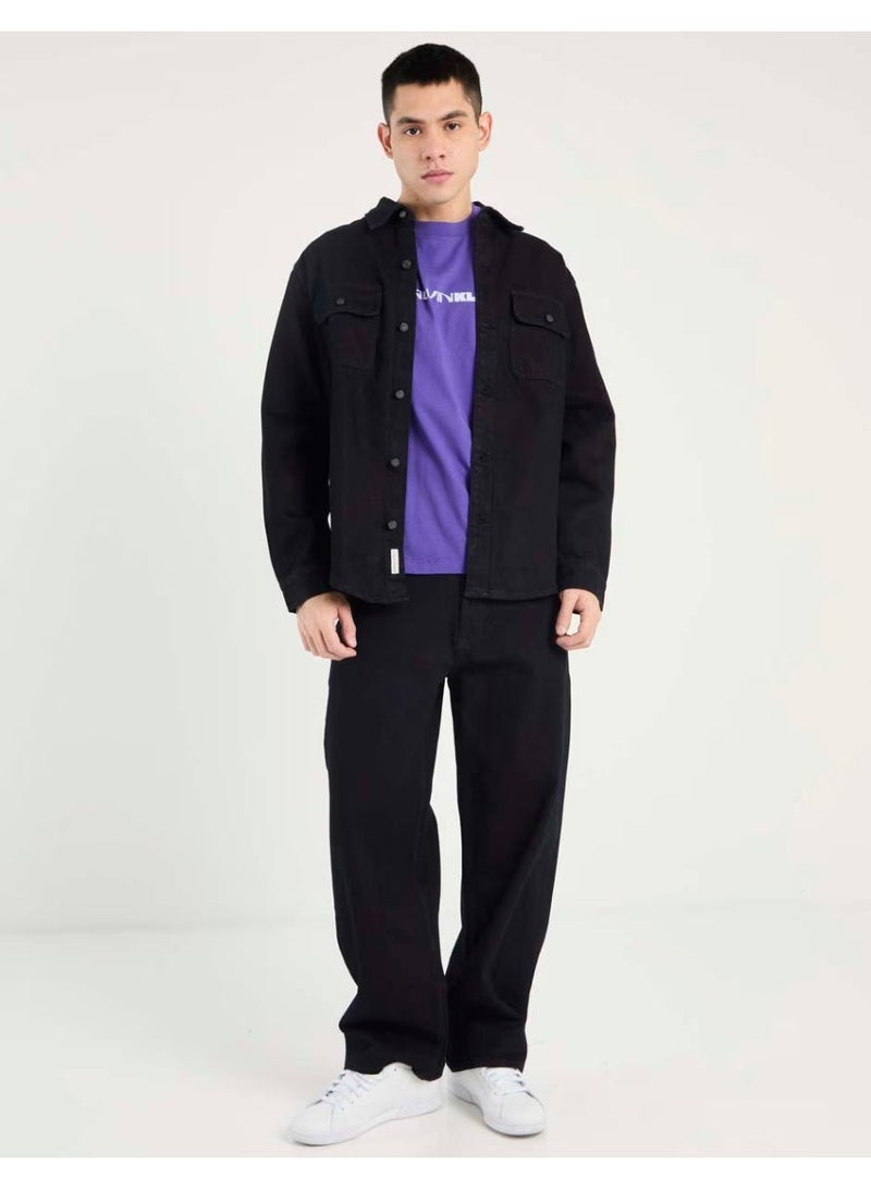 Calvin Klein Jeans Bold Logo Graphic Relaxed T-Shirt - Image 4