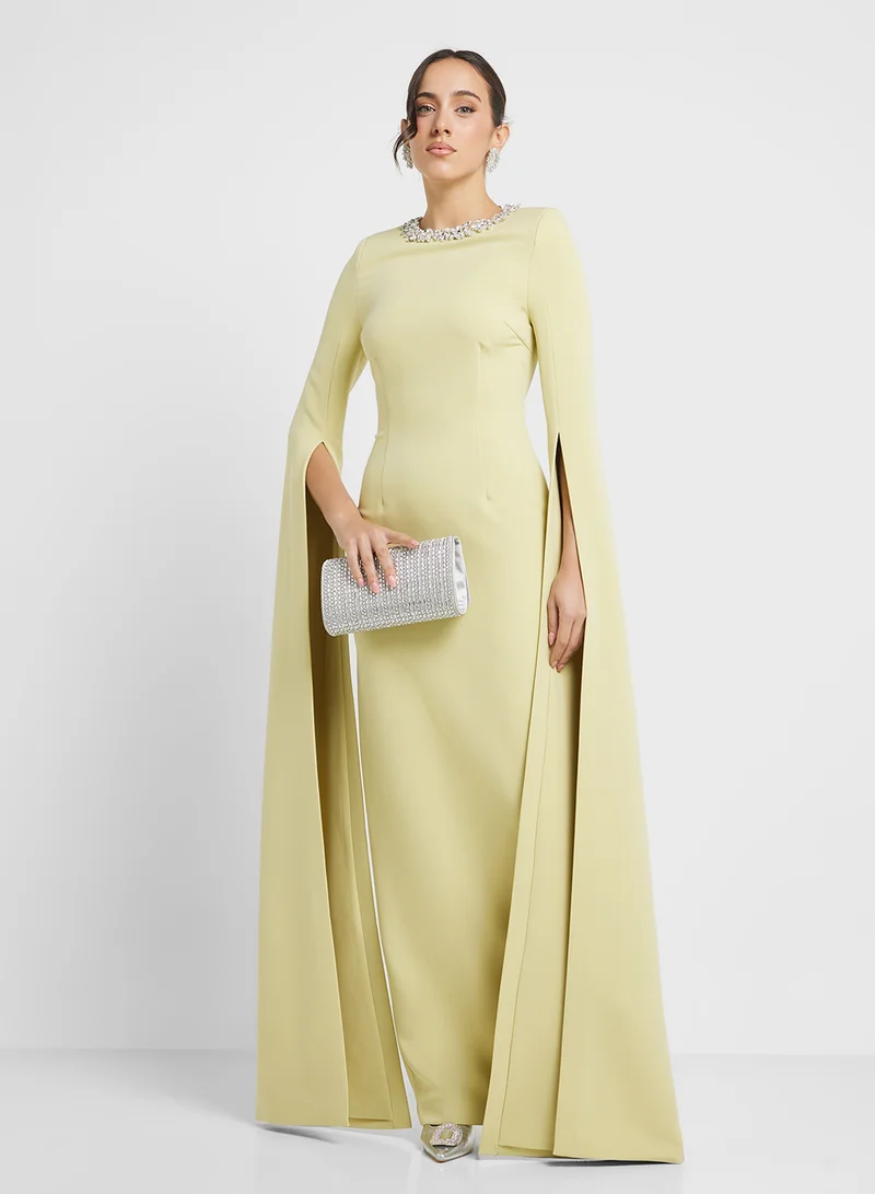 لافيش اليس Maxi Cape Sleeve Maxi Dress