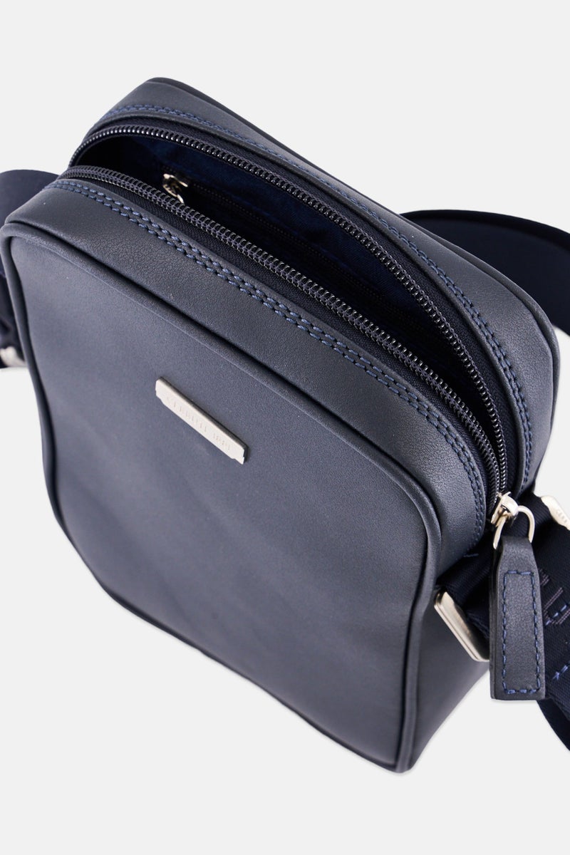 CERRUTI 1881 Men Brand Logo Cross Body Bag, Dark Navy  - Image 4