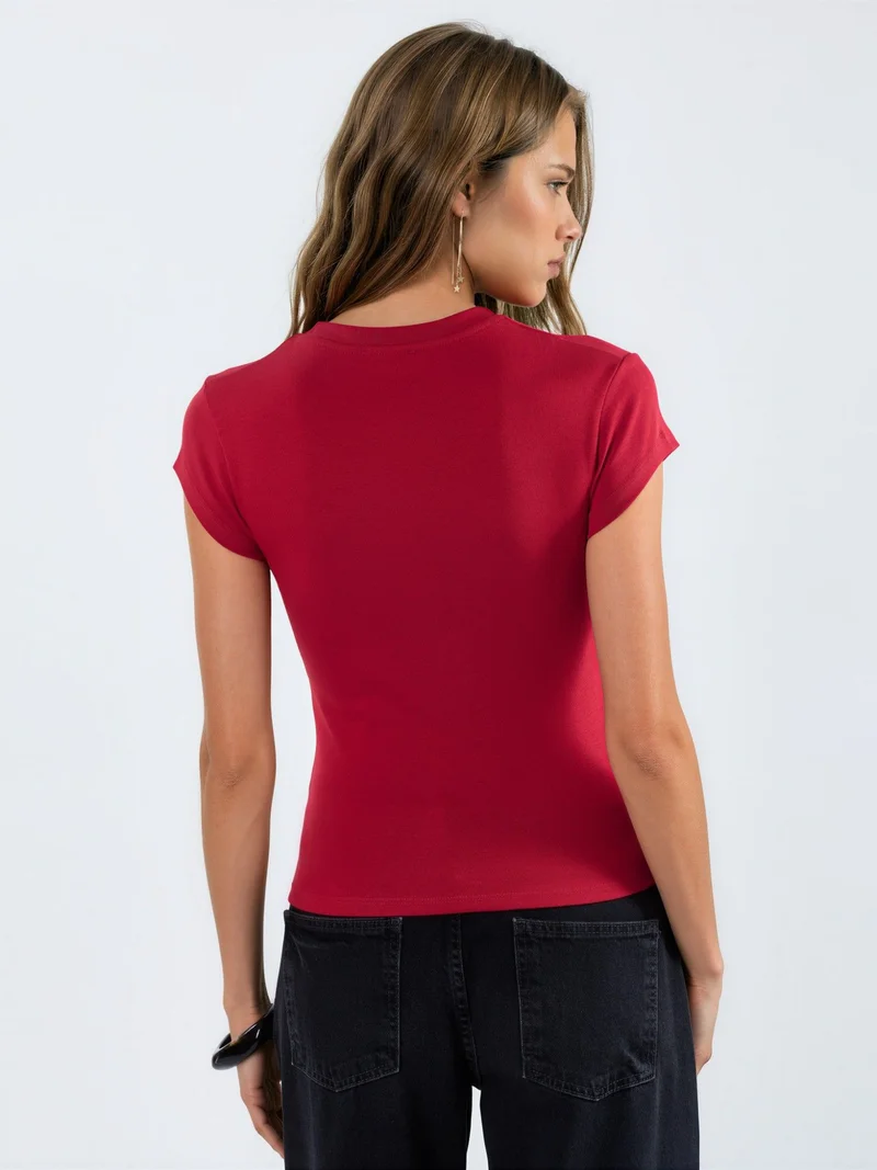 بوسيم BUSEM Embroidered Heart Print Crew Neck T-Shirt