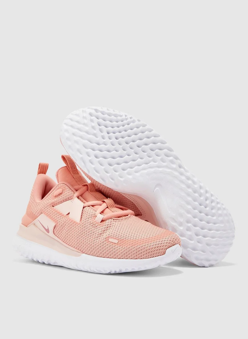 Nike Renew Arena SPT