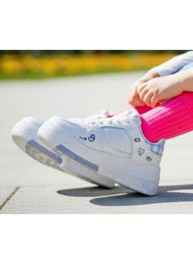 Girls' casual sneakers with Hello Kitty print - Image 1