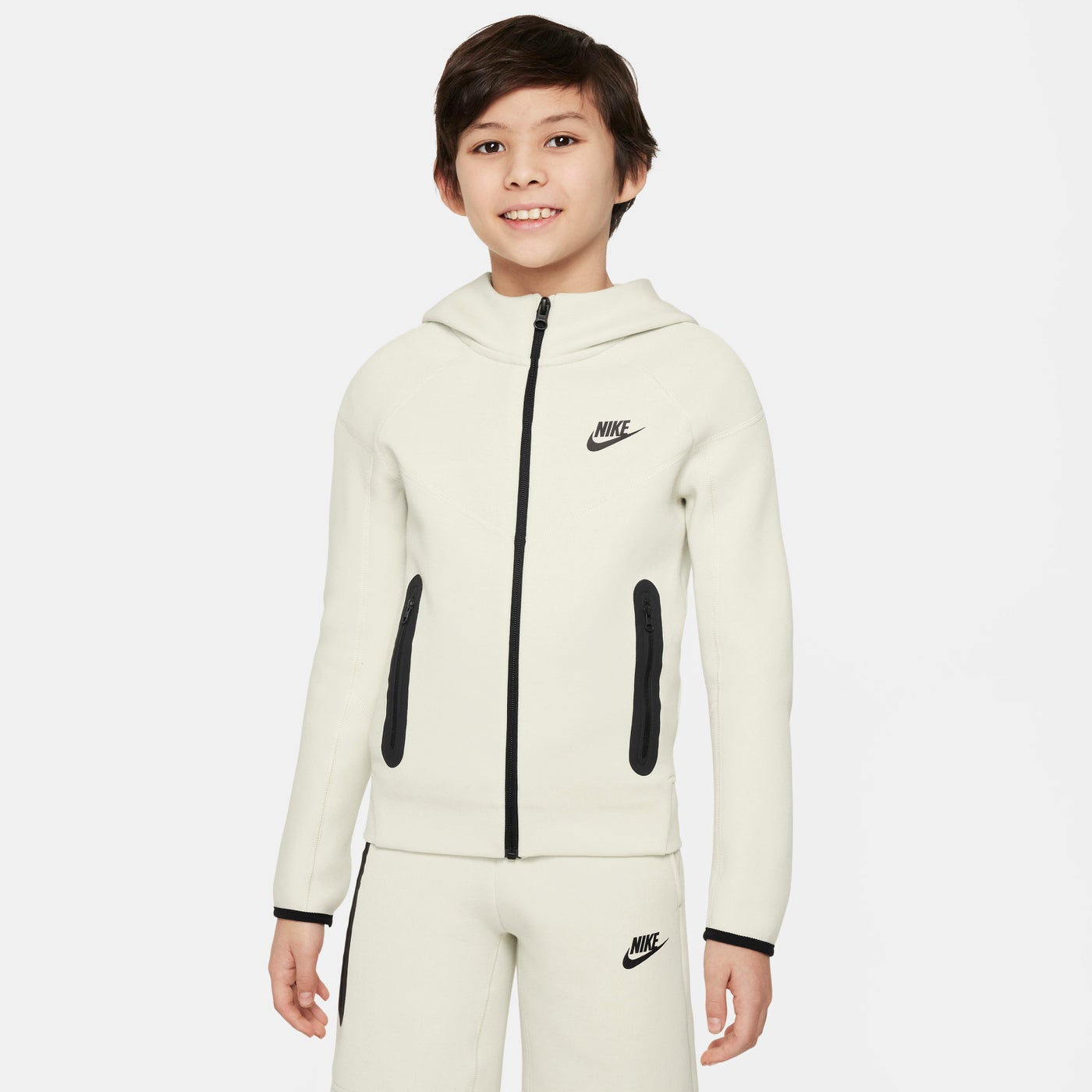 white nike youth hoodie