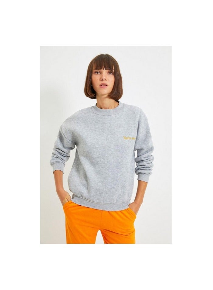 trendyol Gray Embroidered Sweatshirt - Image 2