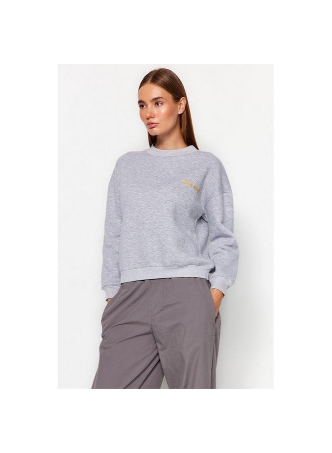 trendyol Gray Embroidered Sweatshirt - Image 4