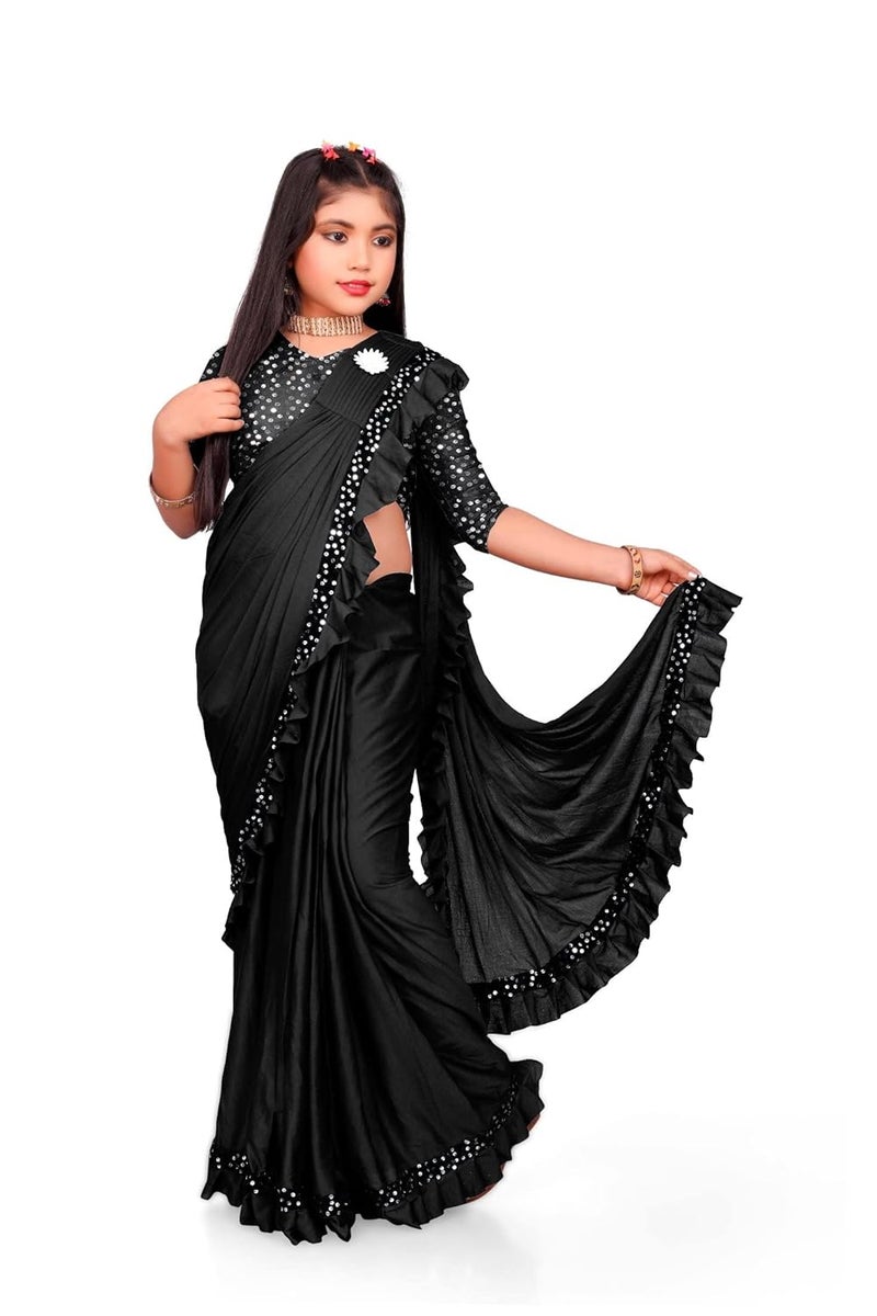 VARNI CREATION ساري جاهز للارتداء للفتيات الصغيرات من مزيج ليكرا مع قطعة بلوزة متسلسلة (5-6 إلى 7-8 سنوات) (أسود) - Image 1