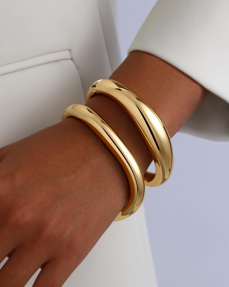 AYWFCBF 2Pcs Gold Bangle Bracelets for Women - 14K Gold Plated Chunky Bangle Stack Hinged Open Wide Cuff Bracelets - Arm Cuff Jewelry for Women - Image 2