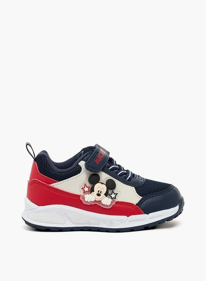 ديزني Boys Mickey Mouse Applique Light-Up Ankle School Sneakers