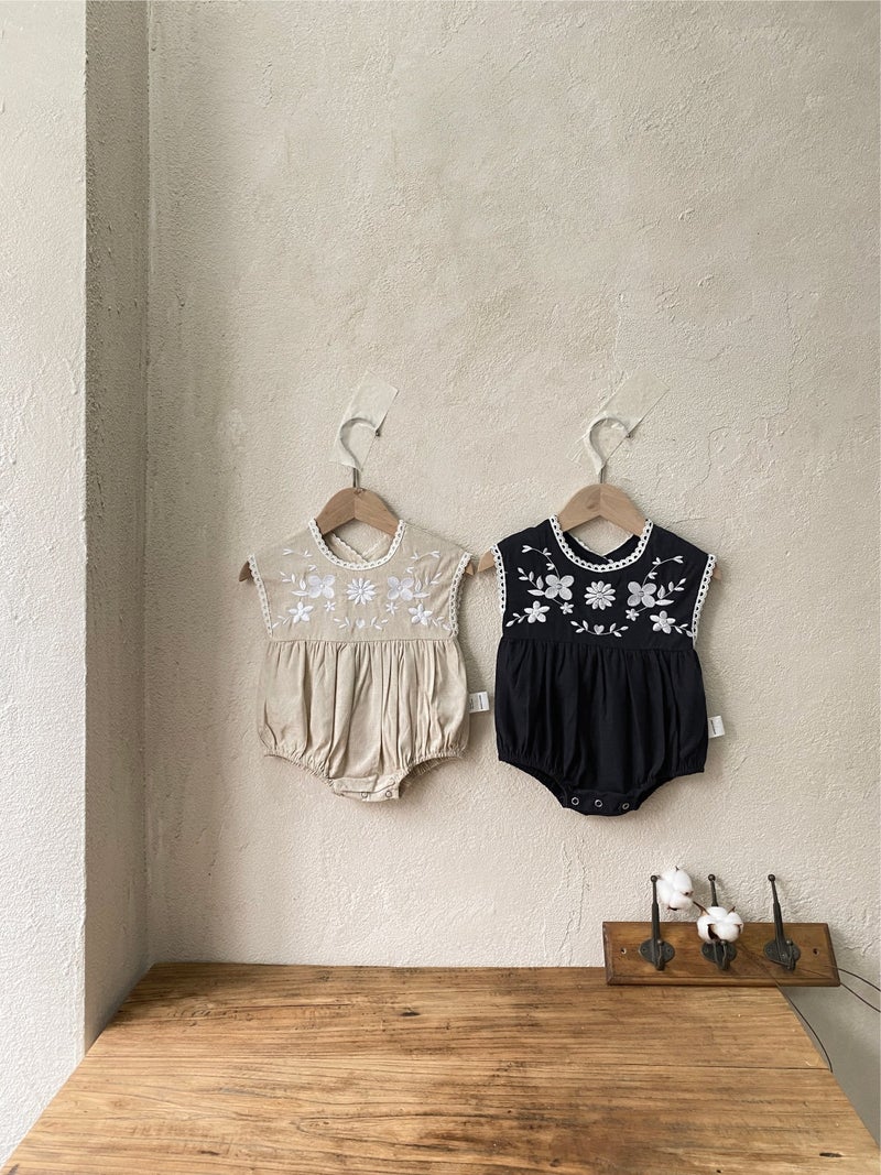 Cotton And Linen Embroidered Baby Jumpsuit Baby Summer Thin Breathable Triangle Romper Baby Summer Romper - Image 5