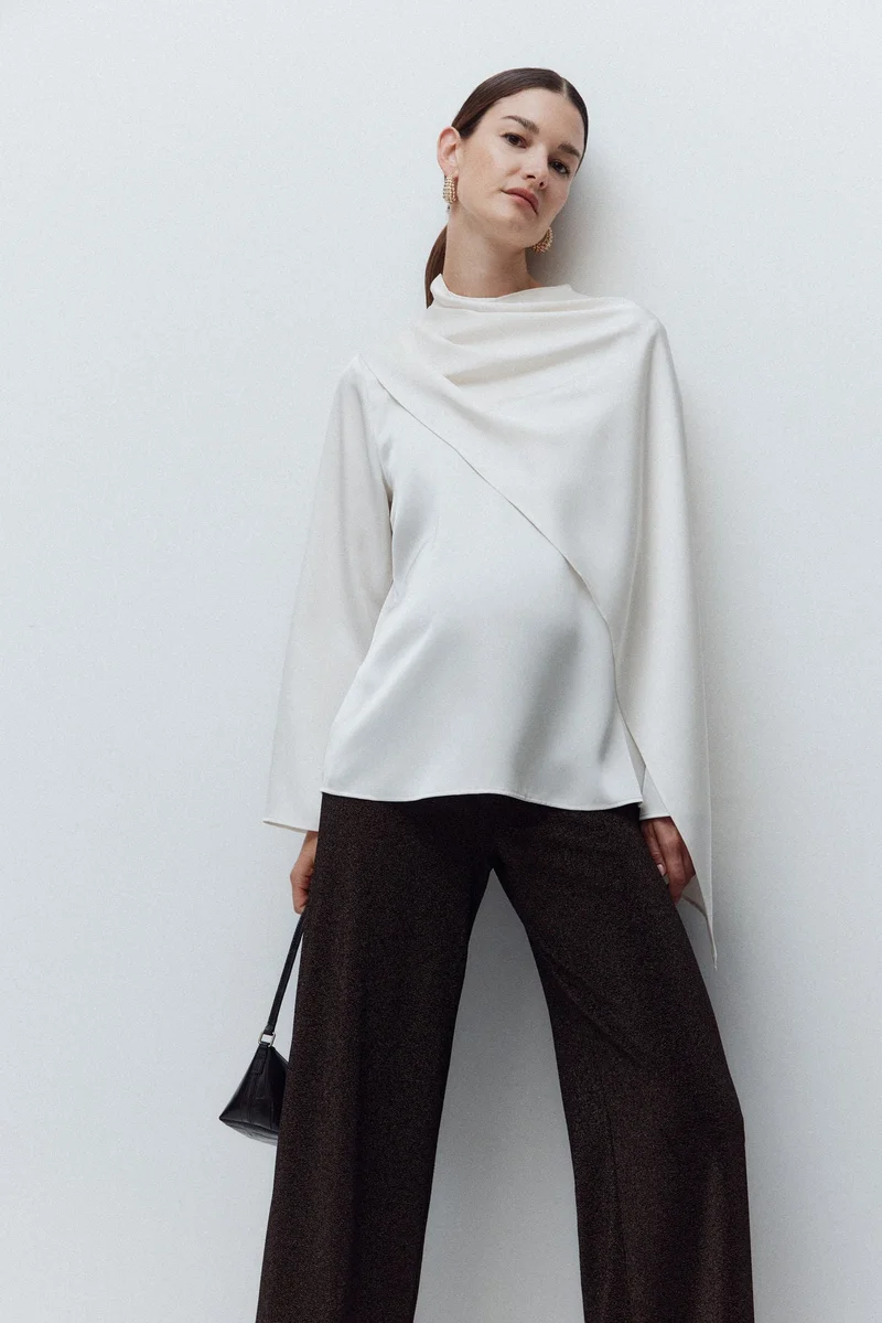 H&M MAMA Straight trousers