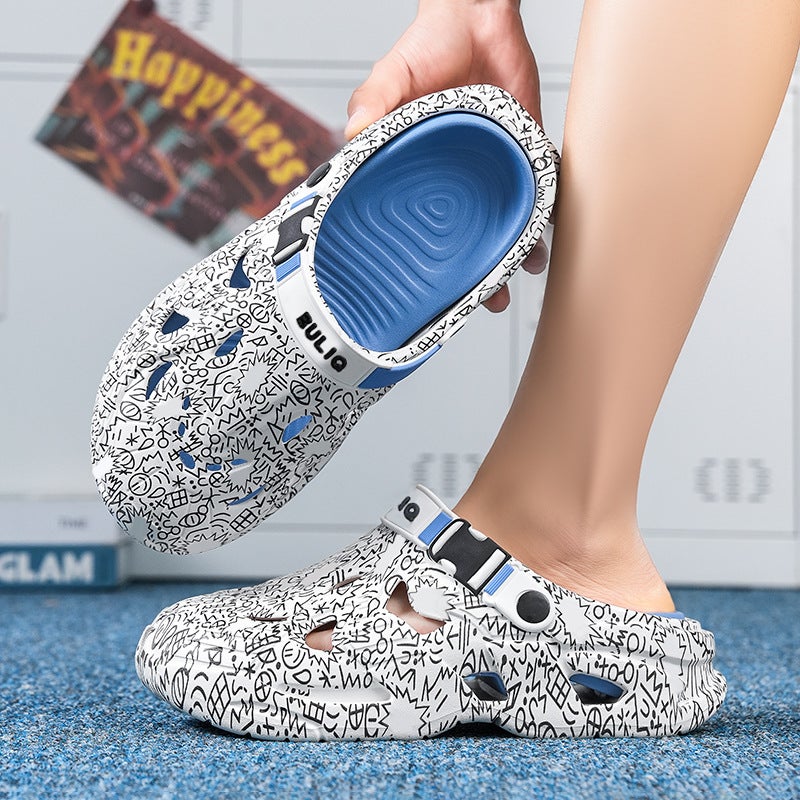 Croc-Style Shoes For Men And Women, Graffiti Design, Outdoor Wear, Parent-Child Shoes, Boys And Girls, Super Soft Beach Sandals, Dual-Use Slippers For Couples - Image 1