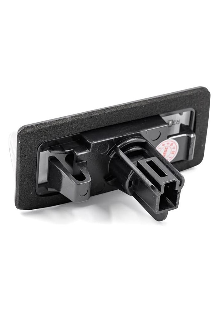 Vuzmode LED License Plate Light for Nissan and Infiniti - Image 2