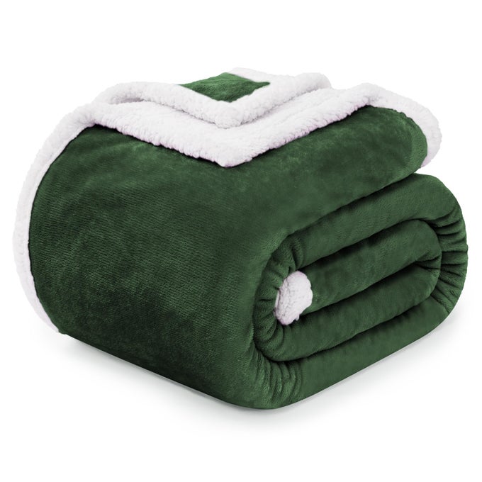 SHERPA FLEECE THROW BLANKETS SOFT FLUFFY FLANNEL PLUSH BLANKET AND THROW FUZZY COZY GREEN CUDDLE BLANKETS FOR COUCH BED SOFA ADULTS 50 X 60 SAGEGREEN