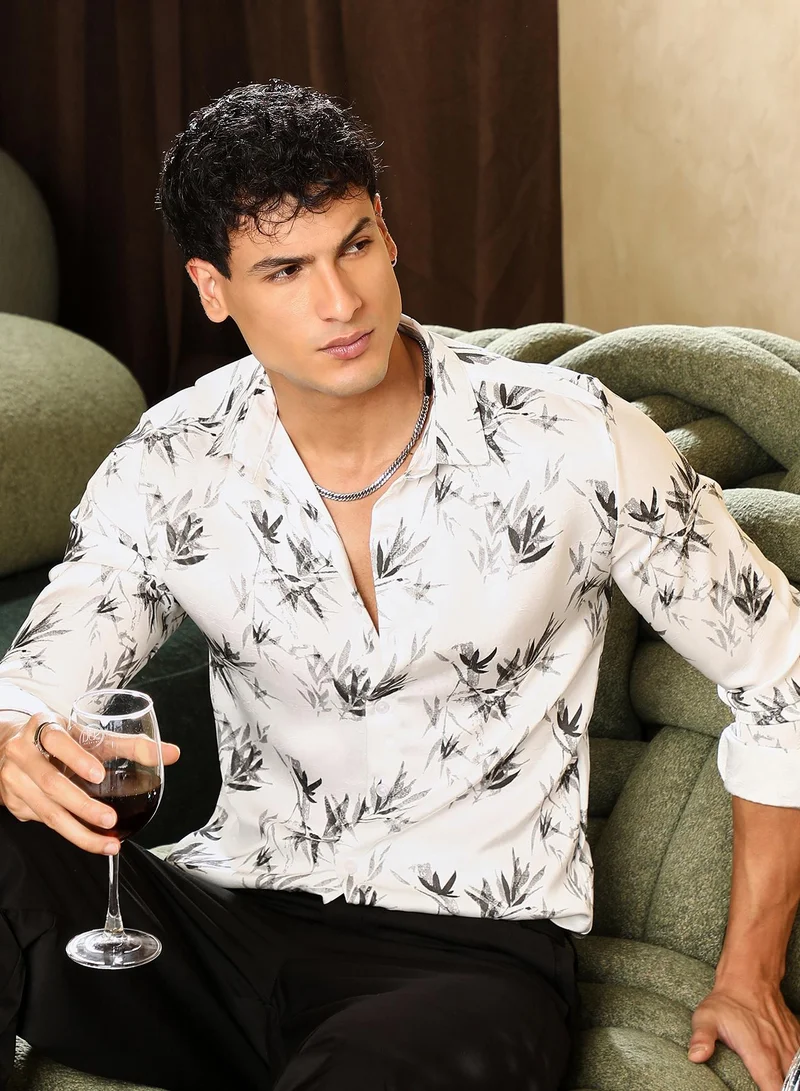 كامبوس سوترا قميص رجالي ساتان بطبعة أوراق باهتة بياقة واسعة وأكمام طويلة بأزرار وحافة منحنية وطبعة زهور سادة من نسيج منسوج للمناسبات المسائية باللون الأسود الليلي والأبيض الكريمي