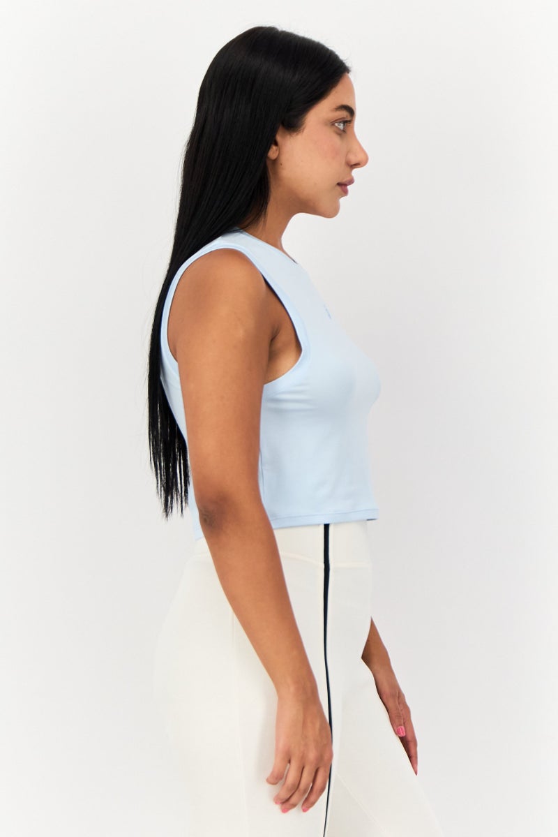 asics Women Slim Fit Sleeveless Training Tank Top, Light Blue  - Image 4