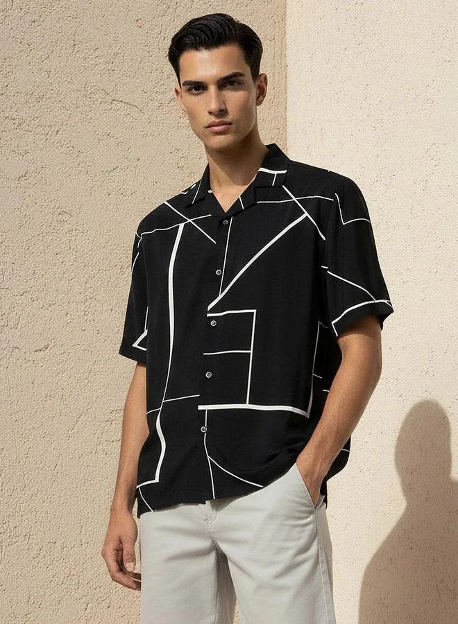 Splash FAV Men Regular Fit Camp Collar Abstract Print Short Sleeves Resort Shirt