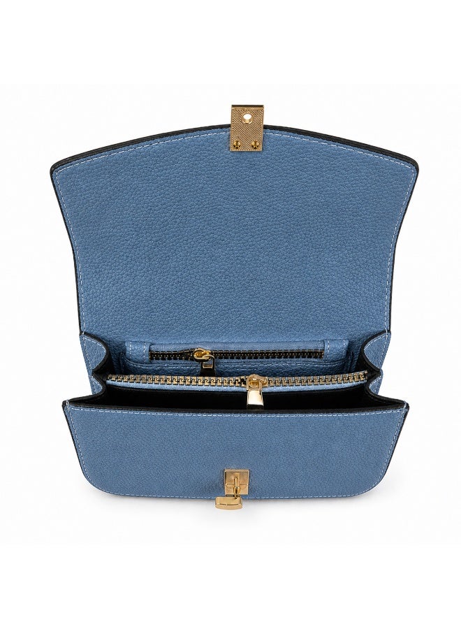 Elegant small women's leather shoulder bag with a gold metal clasp - Image 5