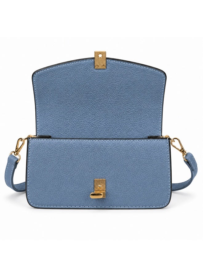 Elegant small women's leather shoulder bag with a gold metal clasp - Image 3