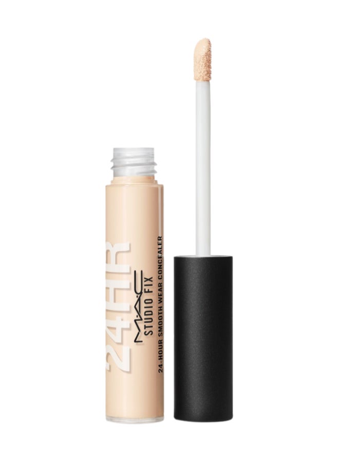 MAC Cosmetics Studio Fix 24-Hour Smooth Wear Concealer NW22 - Image 1