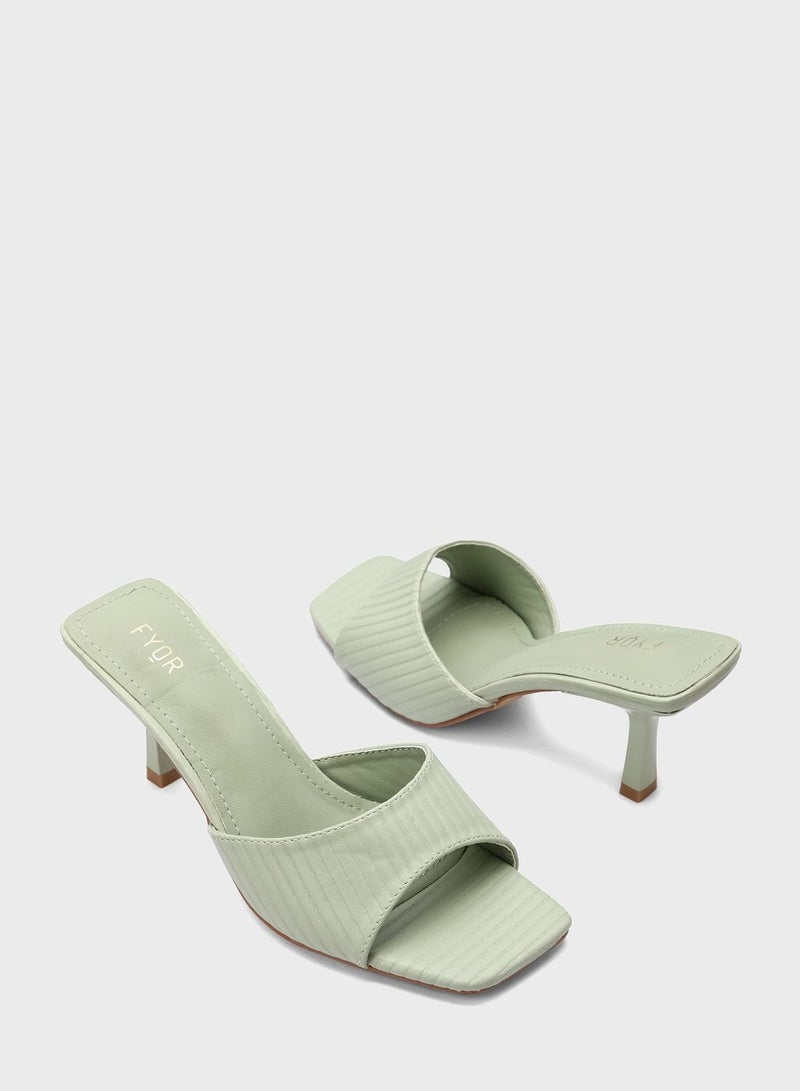 فايور صندل بمقدمة مفتوحة - Image 3