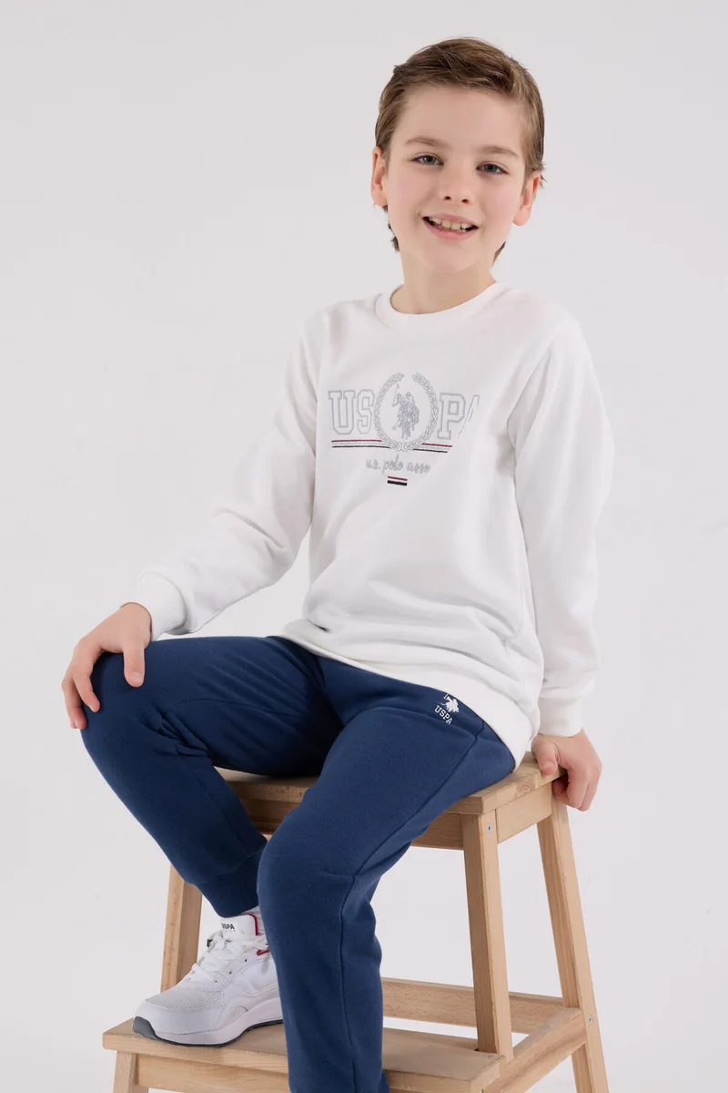 يو اس بولو اسن طقم رياضي للأولاد من يو إس بولو أسن  أبيض