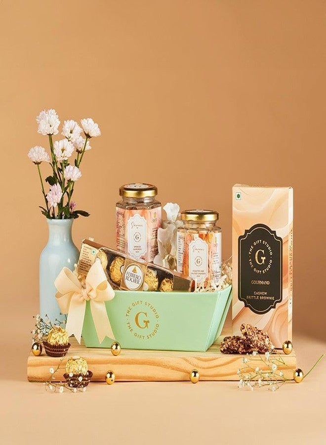 THE GIFT STUDIO.COM Midnight Stash Premium Snack Gift Hamper | Smoked Almonds, Roasted & Salted Cashews, Cashew Brittle, Chocolate Gift Box | Gourmet Dry Fruit Hamper, Corporate Gifting. - Image 1