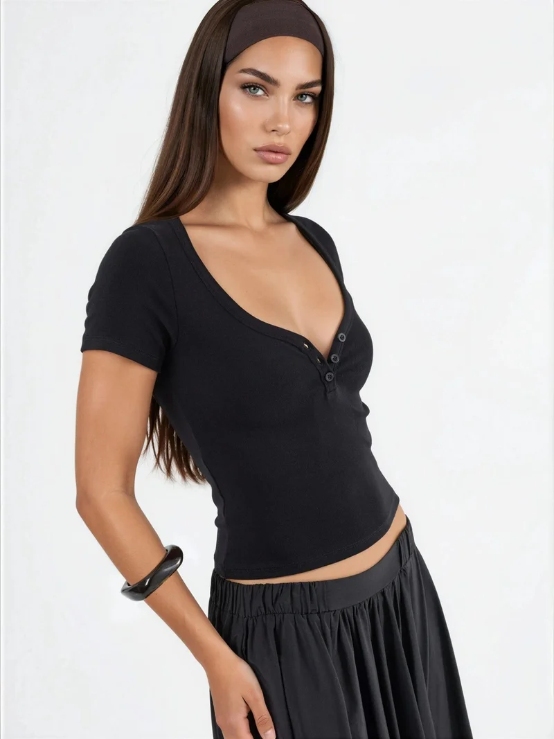 Busem BUSEM V-Neck Short Sleeve Knitted Blouse with Button Closure