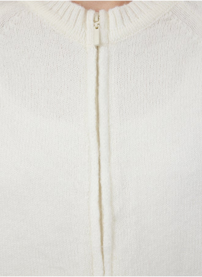 Ecru Soft Textured Basic Knitwear Cardigan TWOAW25HI00017 - pzsku/ZF1283BD082C5DFDCB030Z/45/_/1730939735/9876debc-a4ae-4726-a7a0-8e6d7948c2c3