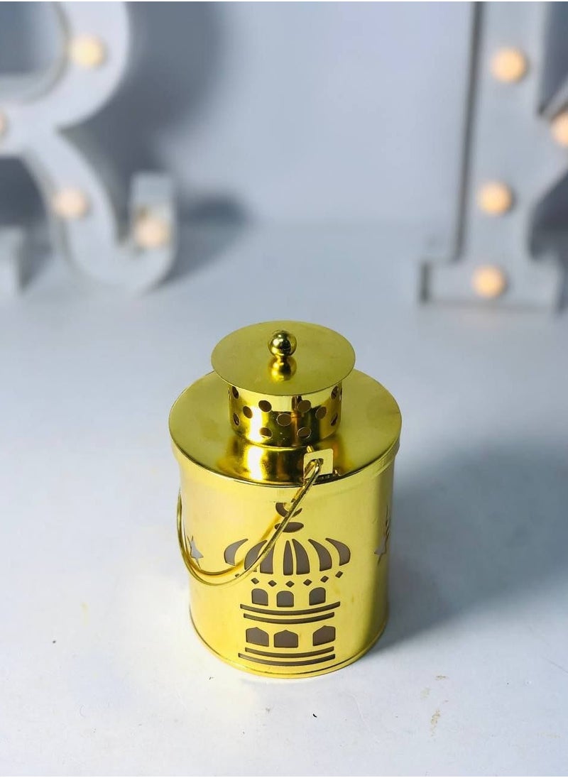 Metal lantern and lanterns excellent closure Round lantern Size: 14 cm Lantern with lights and a worm