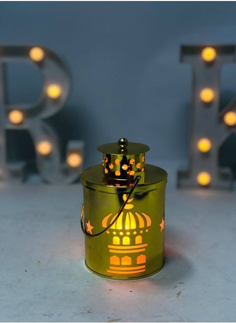 Metal lantern and lanterns excellent closure Round lantern Size: 14 cm Lantern with lights and a worm