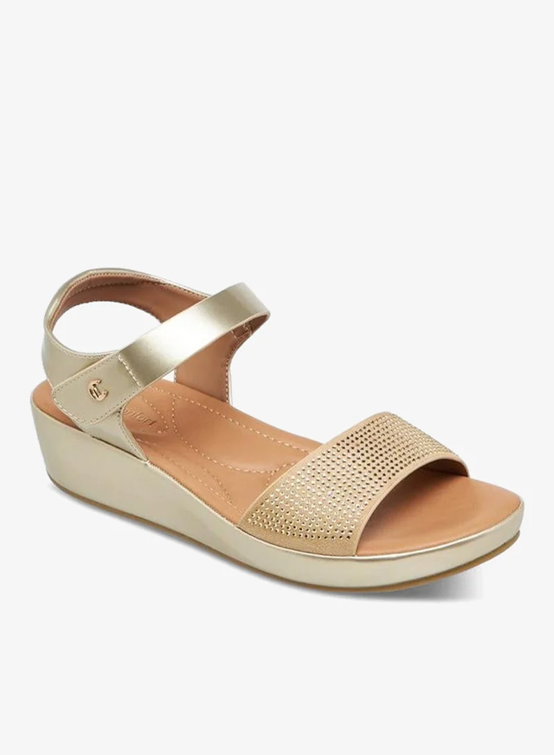 لو كونفورت Women Embellished Wedge Heel Sandals