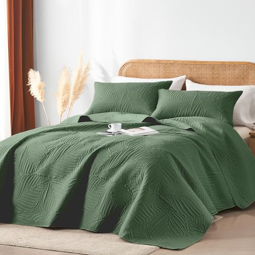 OARAGE Queen Quilt Bedding Set Soft Lightweight Olive Green Bedspread with Leaf Pattern,Ultrasonic Microfiber Bed Coverlet Full Size for All Season (1 Quilt, 2 Shams) - Image 2