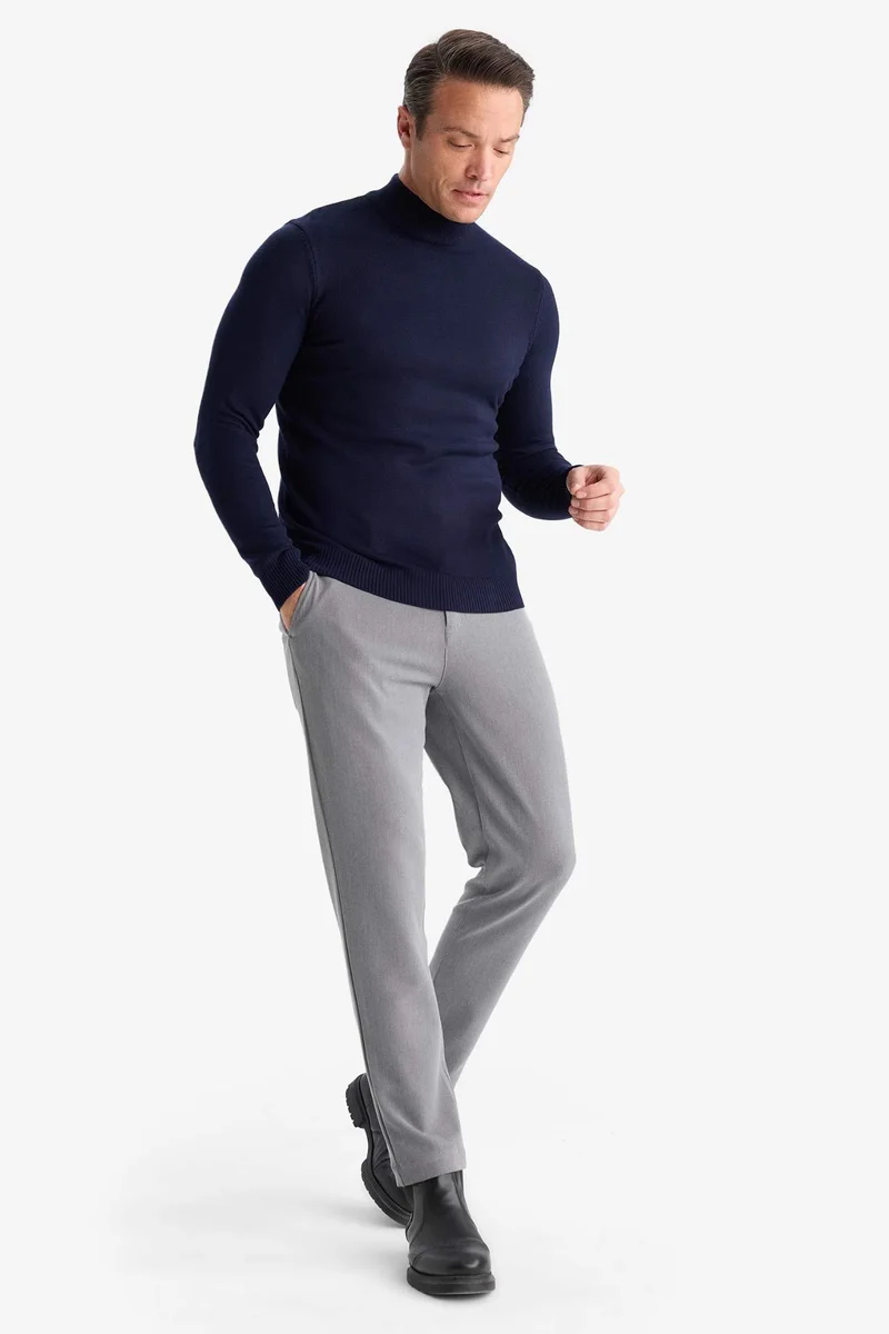 ديفاكتو Slim Fit Turtleneck Basic Knit Pullover