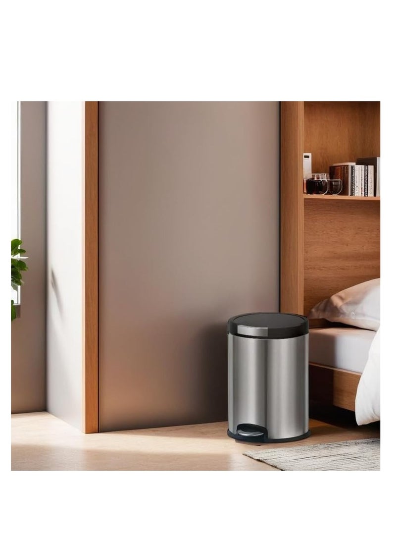 دبيلو تي- إيزي كير سلة مهملات من الفولاذ المقاوم للصدأ سعة 8 لتر - دلو بلاستيكي قابل للإزالة، غطاء ناعم الإغلاق ويبقى مفتوحًا، دواسة قوية، تحكم في الرائحة، قاعدة مانعة للانزلاق، مضادة لبصمات الأصابع - مثالية للمنزل والمكتب وغرفة النوم والمناسبات - Image 3