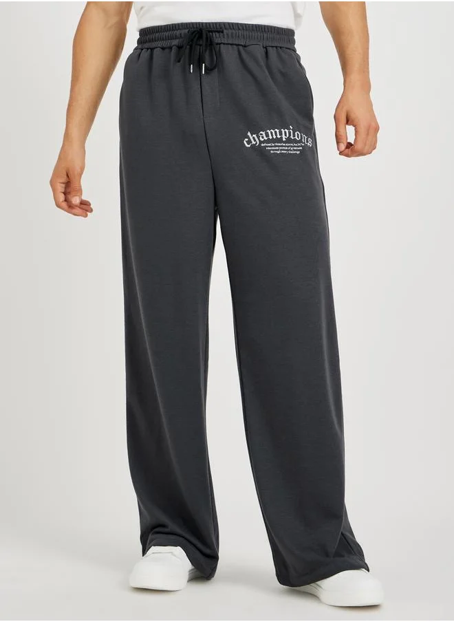 ستايلي Styli Oversize Open Hem Embroidered Joggers