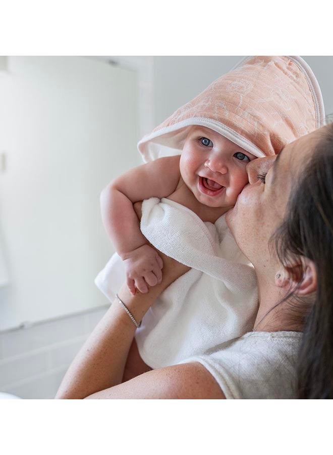aden + anais Pack Of 2 Baby Hooded Towel - Blushing Bunnies - Image 3