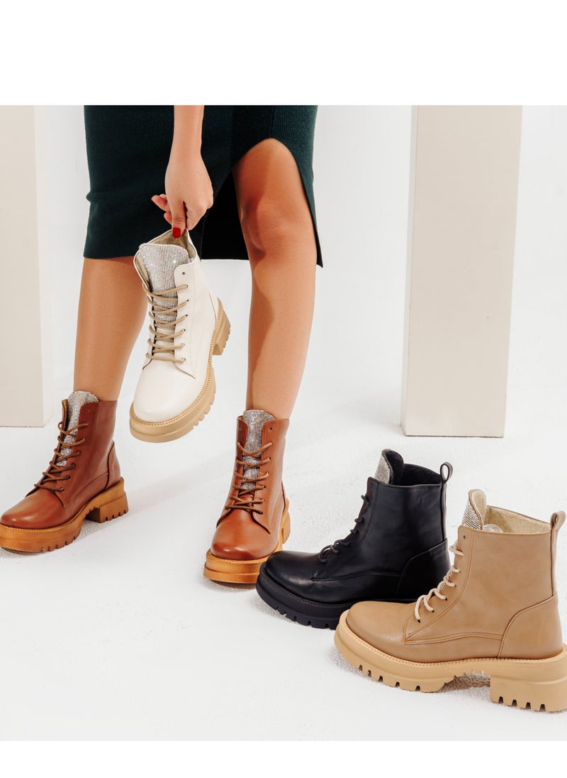 Vbranda - Stress Leather Half Boot - Image 1