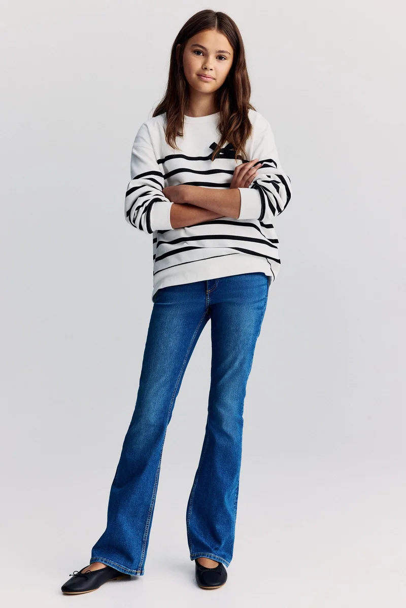 اتش اند ام جينز بقصة حافة واسعة وخصر منخفض