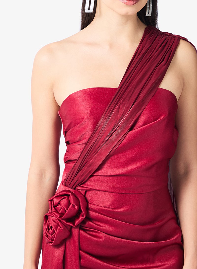 Namshi x Off Shoulder Draped Dress with Trail - Image 4