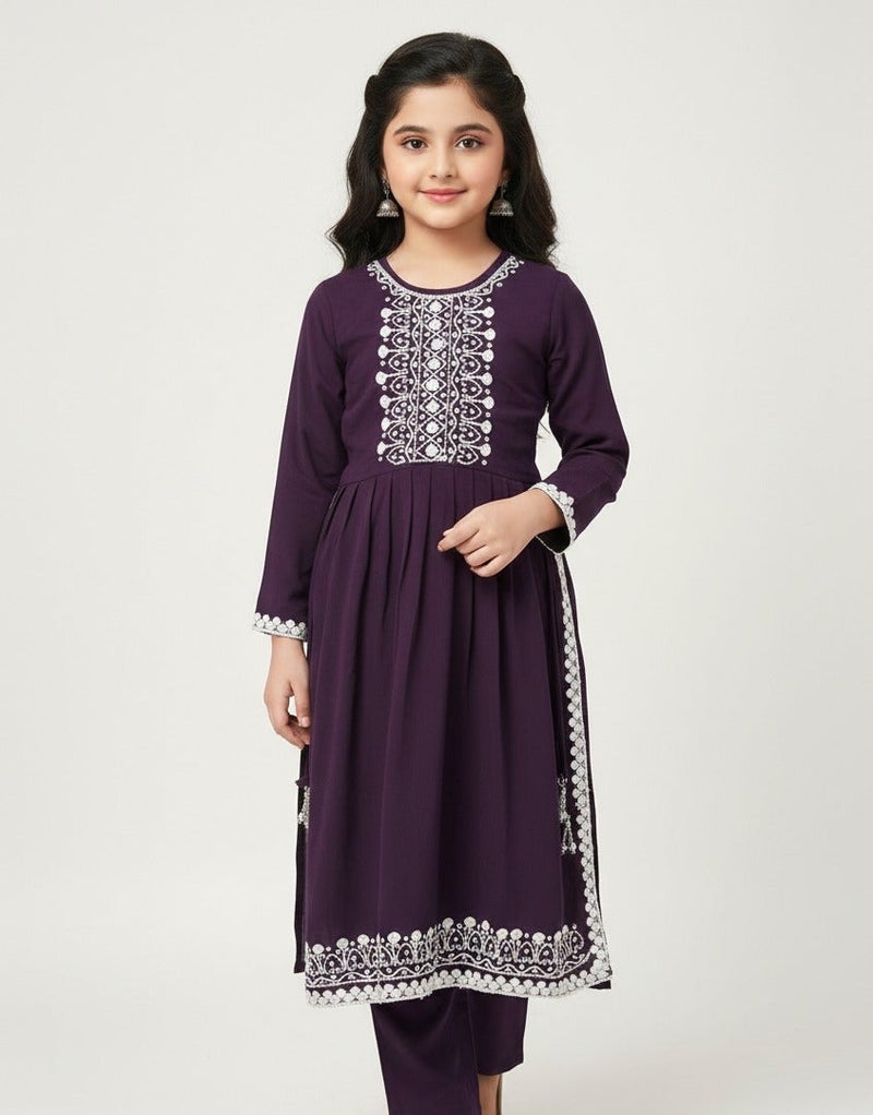 Lucky Kids بلوزة كورتا بنمط A-line باللون الأرجواني الداكن مع تطريز فضي وعمل مرآة وسروال مستقيم - Image 1