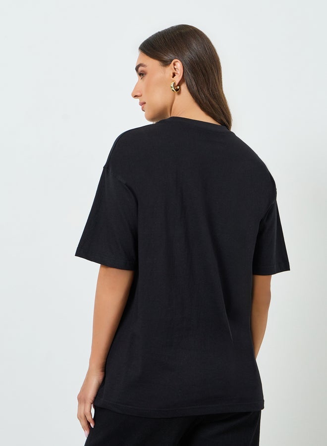 Styli Women Black Embroidered Oversized T-Shirt - Image 4