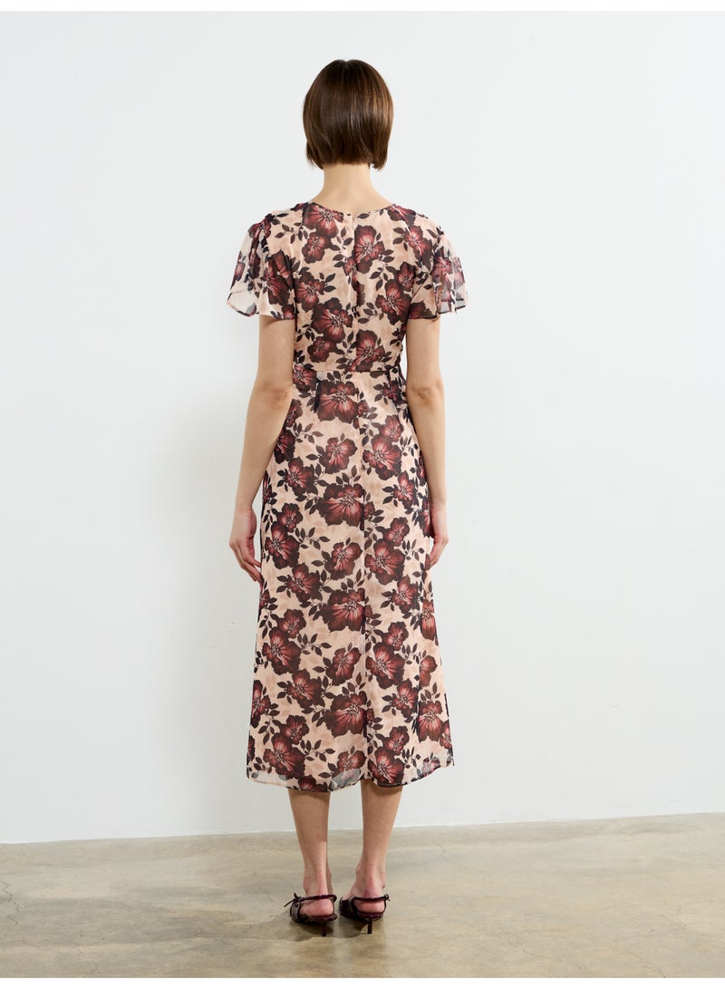 فرنش كونكشن فستان شاي بأكمام فراشة إليس - Image 2