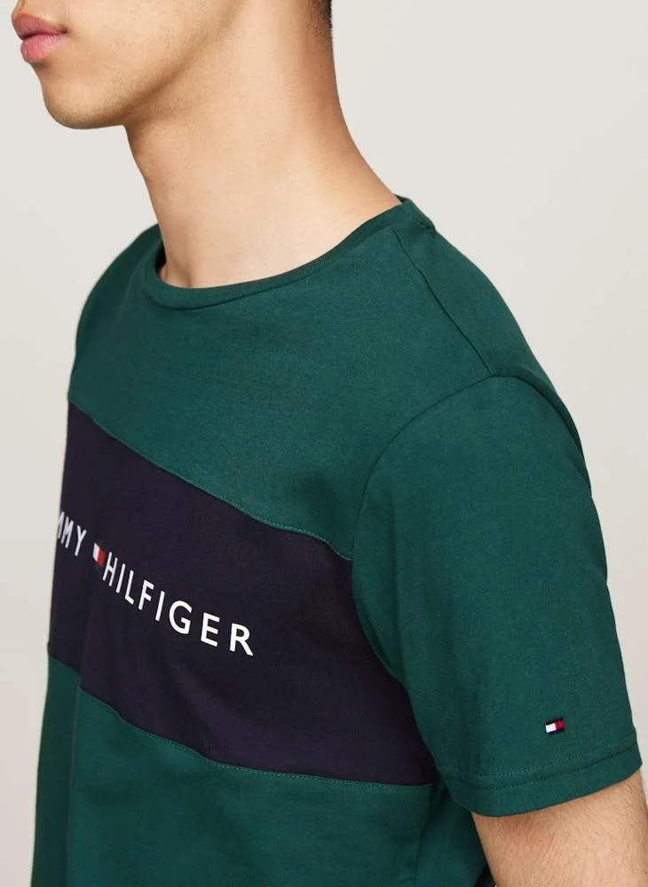 تومي هيلفيغر Logo Print T-Shirt