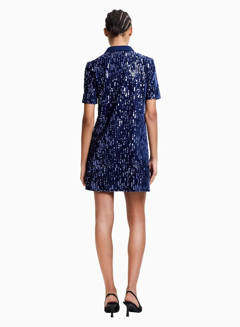 فرنش كونكشن فستان تريني مخملي مرصع بالترتر