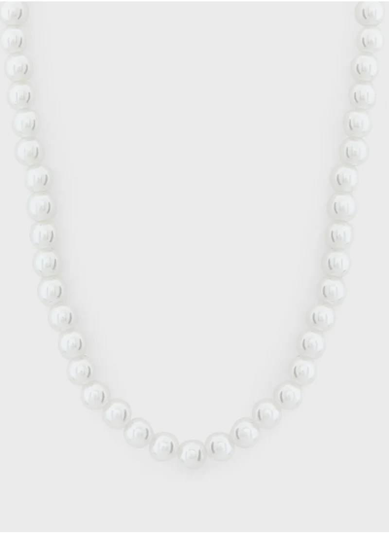 ELLA Pearl Necklace