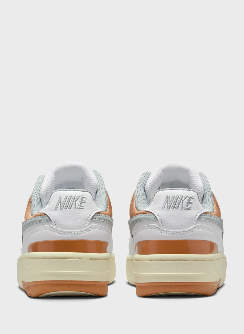 نايكي WMNS NIKE GAMMA FORCE