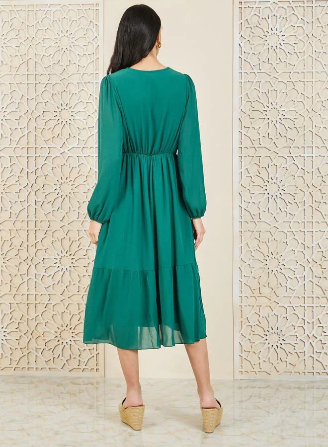 Styli Lace Detail V Neck A-Line Midi Dress